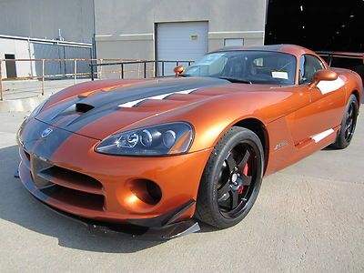 Dodge viper srt 10 coupe with leather and navigation