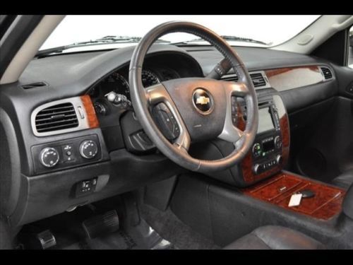 Chevy Tahoe LTZ 2009 Leather Chrome wheels Sunroof DVD Navigation Low Reserve, image 6