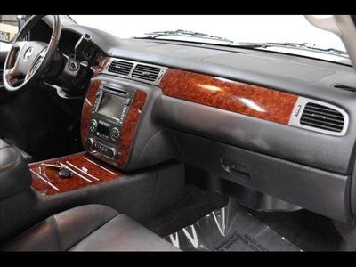 Chevy Tahoe LTZ 2009 Leather Chrome wheels Sunroof DVD Navigation Low Reserve, image 38