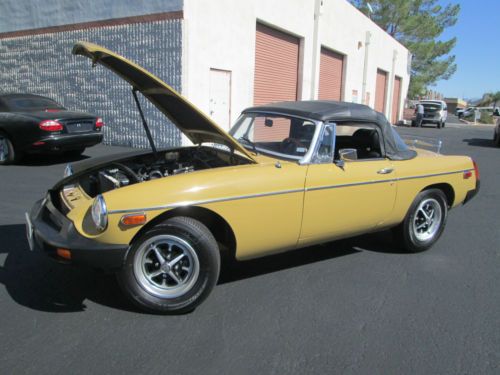 MG : MGB Convertible - Less than 4k ACTUAL miles - Dealer installed A/C, image 3