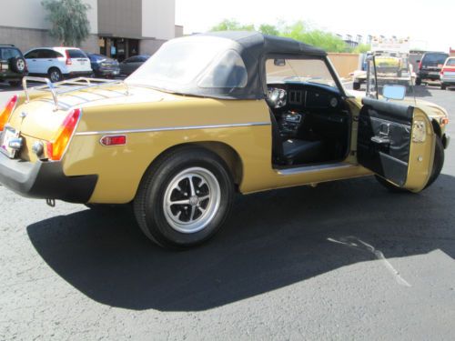 MG : MGB Convertible - Less than 4k ACTUAL miles - Dealer installed A/C, image 17