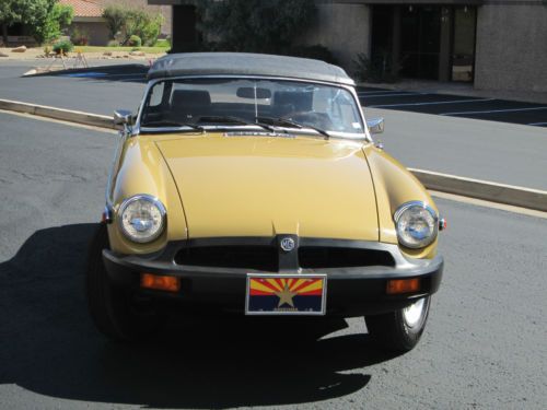 MG : MGB Convertible - Less than 4k ACTUAL miles - Dealer installed A/C, image 21