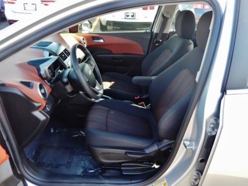 SILVER GRAY ONE OWNER FINANCE WHEELS POWER AUTO NAVI TELEMATICS CRUISE USB IPOD, image 24