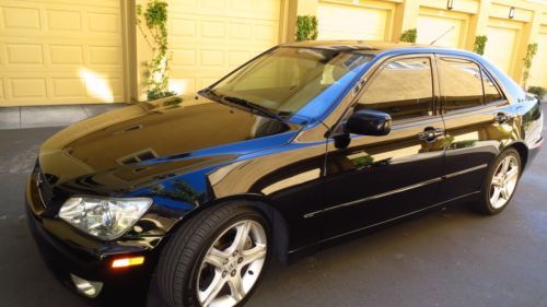 Lexus is300 black leather sunroof newly installed brakes rotors tires catalyticc