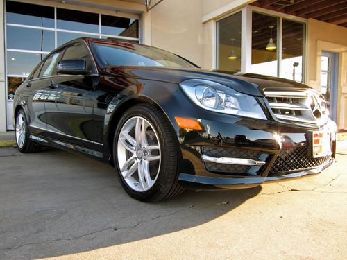 2013 mercedes-benz c250, multimedia package, navigation, leather, moonroof, more