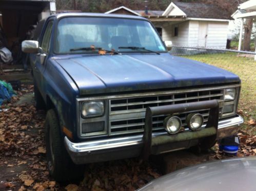 1985 chvrolet chevy full size k5 blazer buyer is responsible for pick up or ship
