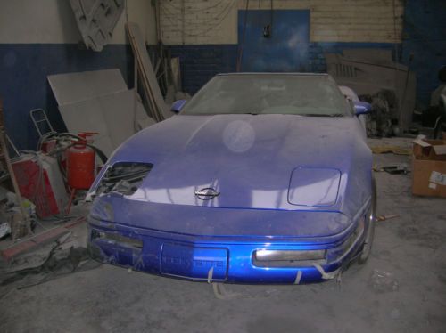 1994 chevrolet corvette base convertible 2-door 5.7l