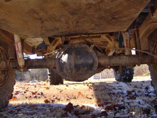 1990 Chevy Suburban 4x4, 350ci V-8, 38x15.50x16 Super Swampers, Lifted, Off Road, image 15