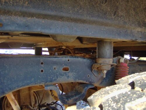 1990 Chevy Suburban 4x4, 350ci V-8, 38x15.50x16 Super Swampers, Lifted, Off Road, image 17