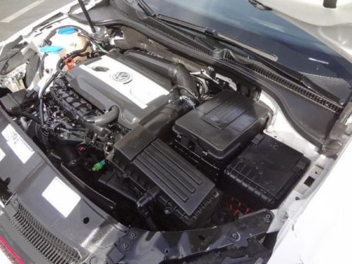 2012 Volkswagen GTI 2.0T Coupe PZEV Damaged Salvage RUNS! Economical Wont Last!!, US $8,950.00, image 9