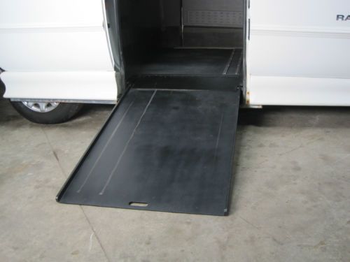 2003 Chrysler Town&Country Braun / IMS wheelchair accessible van with kneeling, image 10
