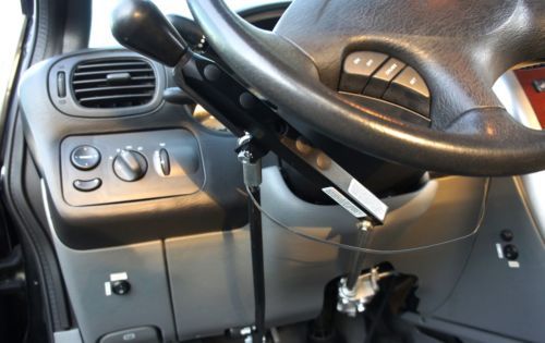 2005 TOWN COUNTRY CARAVAN HANDICAP RAMP VAN WHEELCHAIR 47K MILES MOBILITY SHIP, US $17,900.00, image 4