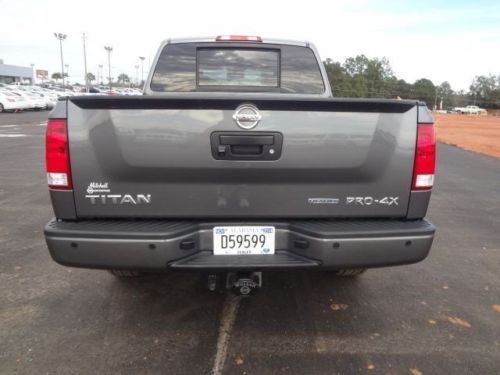 S 5.6L CD 4X4 Power Steering 4-Wheel Disc Brakes Steel Wheels Privacy Glass A/C, image 3