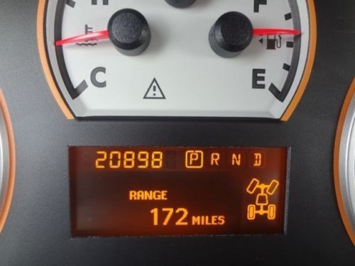 S 5.6L CD 4X4 Power Steering 4-Wheel Disc Brakes Steel Wheels Privacy Glass A/C, image 8