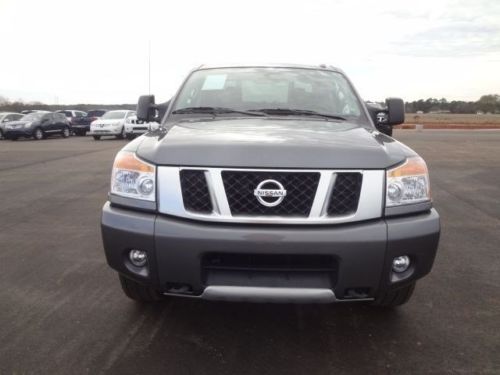 S 5.6L CD 4X4 Power Steering 4-Wheel Disc Brakes Steel Wheels Privacy Glass A/C, image 13