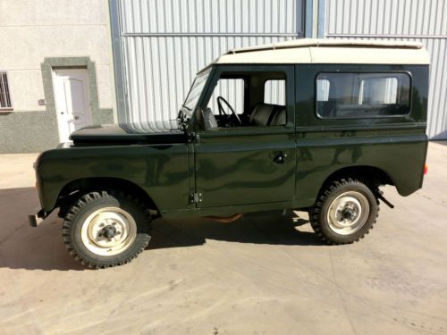 Land rover santana diesel 88 inch 1986 fully restored show shine everyday lhd
