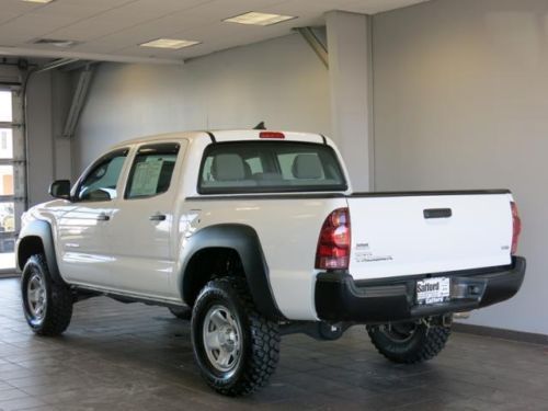 2012 Toyota Tacoma Double Cab 4x4 LIKE NEW!!, image 3