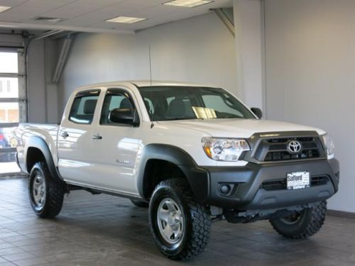 2012 Toyota Tacoma Double Cab 4x4 LIKE NEW!!, image 6