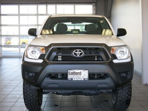 2012 Toyota Tacoma Double Cab 4x4 LIKE NEW!!, image 7
