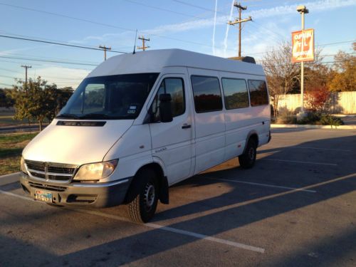 2004 dodge sprinter 2500 base standard passenger van 3-door 2.7l