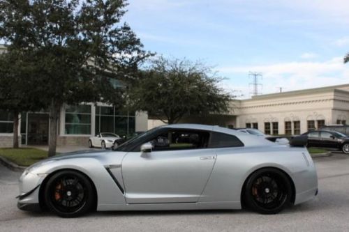 Gt-r florida car clean carfax navigation nice mods