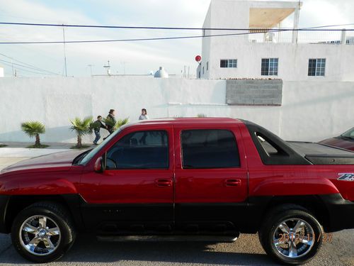 2002 chevrolet avalanche 1500 z71 crew cab pickup 4-door 5.3l