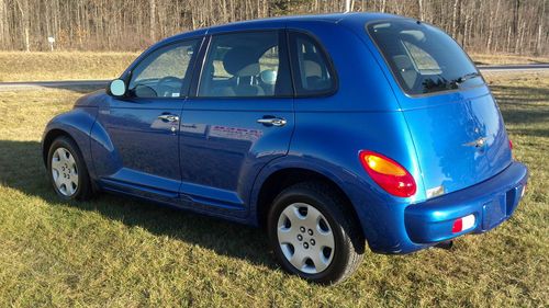 2004 chrysler pt cruiser base wagon 4-door 2.4l