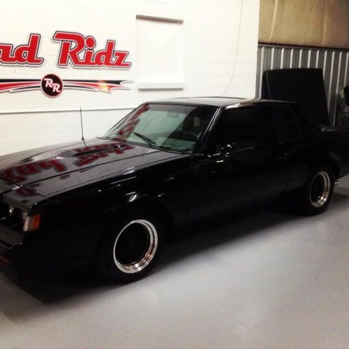 We2 1987 buick grand national 1 of 1600 with astro roof 1 owner  we2