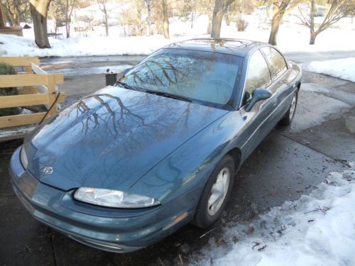 1995 oldsmobile aurora base sedan 4-door 4.0l