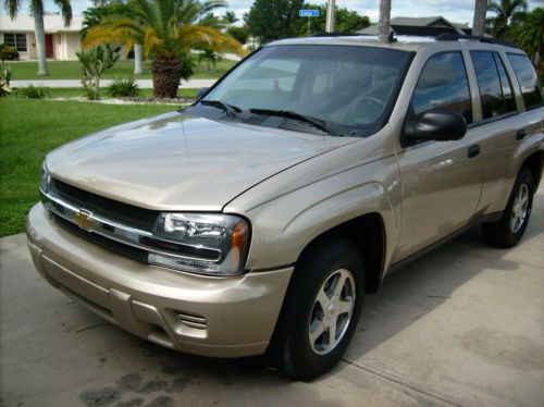 Clean 2006 chevy trailblazer