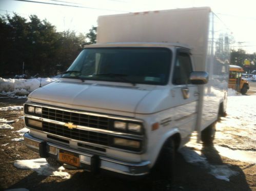 1995 chevrolet g20 chevy van extended cargo van 3-door 4.3l