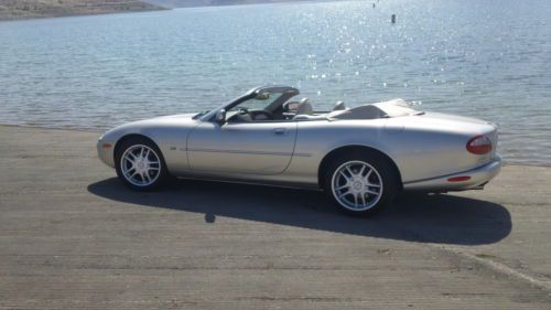 1998 jaguar xk8 base convertible 2-door 4.0l 23,635 actual miles