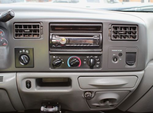 6.0L Turbo Diesel XLT Power Seat 8ft Bed Grill Guard Tow Package Off Road CD MP3, image 22