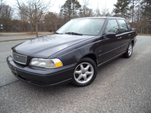1998 volvo s70 leather! 71k! all power! low miles! clean! drives nice! 1999 2000