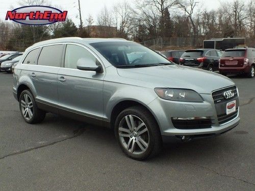 Navigation awd leather heated seats power sunroof 3rd row seat