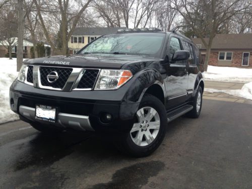 2005 nissan pathfinder le sport utility 4-door 4.0l