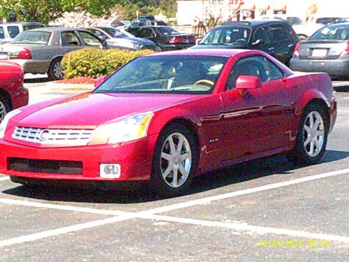 2004 cadillac xlr base convertible 2-door 4.6l