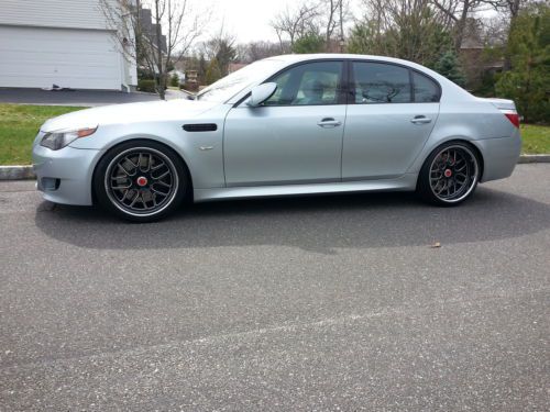 2006 bmw m5 base sedan 4-door 5.0l