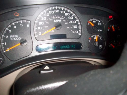 03 chevy Avalanche Low Miles like new, US $13,900.00, image 5