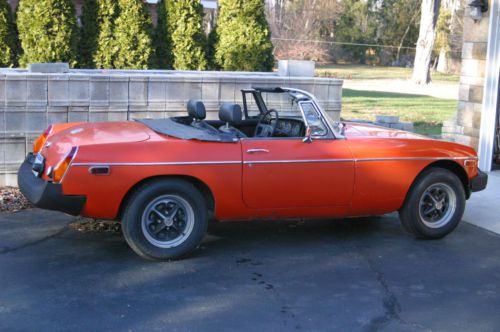 Mgb: 1978 mgb 2 door convertible