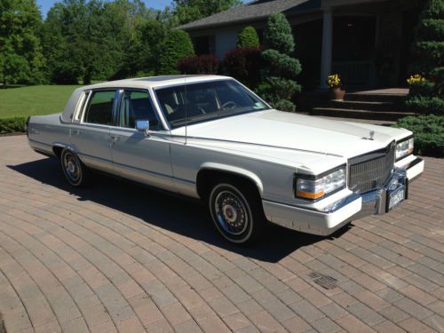 1991 cadillac brougham 19000 miles! new!