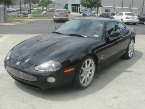 2005 jaguar xkr coupe 15k orignal miles!!!