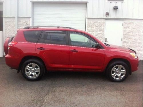 2009 toyota rav4 base sport utility 4-door 2.5l low miles and super clean