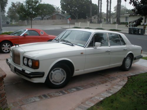 Bentley turbo r base sedan 4-door 6.7l