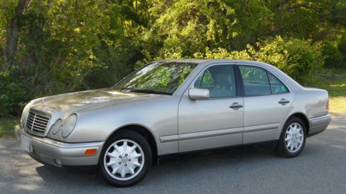 1998 mercedes-benz e300 turbodiesel 4-door 3.0l 35 mpg extra clean cold ac cd!