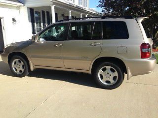 2007 toyota highlander limited sport utility 4-door 3.3l very good condition