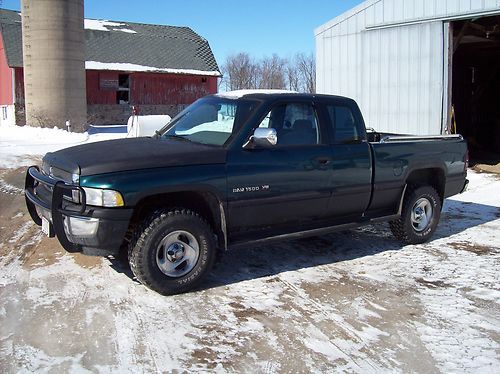 1996 dodge ram 1500 base extended cab pickup 2-door 5.2l 4x4