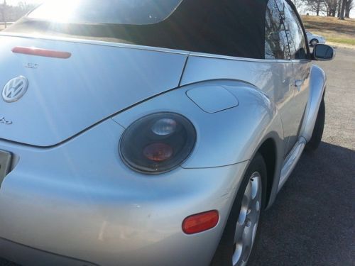 2003 Volkswagen New Beetle Convertible Reflex Silver w/ Black & Grey Interior, image 23