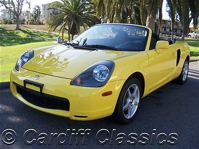 Solar yellow - 1.8l 4-cylinder - dry southwest car - last of mr2 series! - fun!