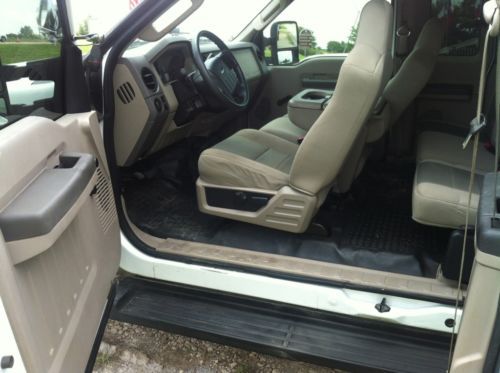 2008 f350 Utility Bed, image 2
